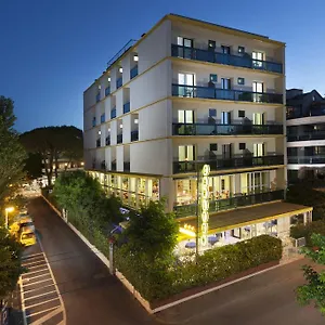 Carlton 3*, Riccione Italia